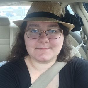 Meet your Posher, Sierra